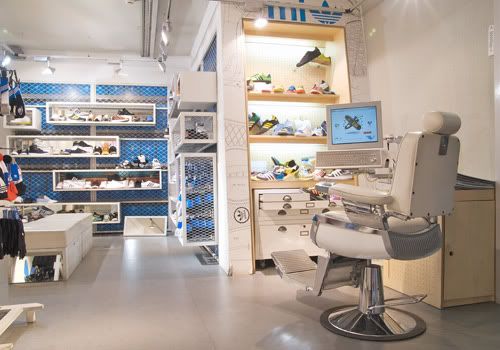 [Image: adidas-originals-store-covent-garden-2011-image-11.jpg]