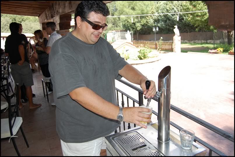 KDDBMWFAQSep090005.jpg