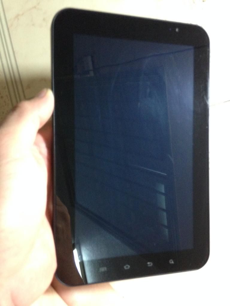 Tablet Samsung Galaxy i800 giá rẻ