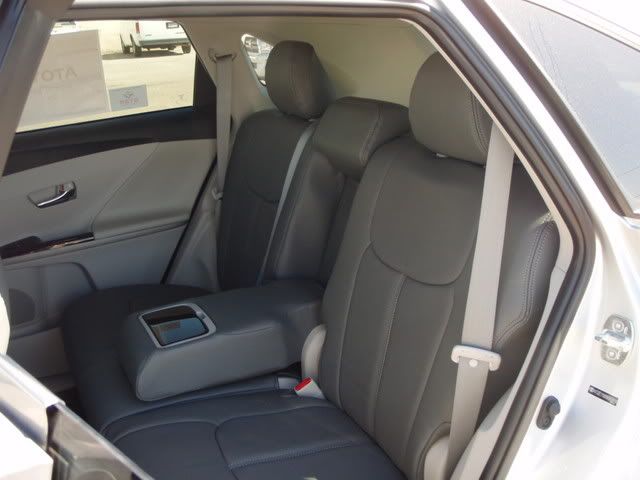 leather seat covers toyota venza #1