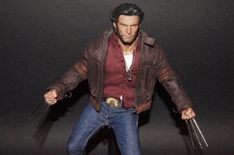 http://i778.photobucket.com/albums/yy67/Batbatsy/Wolverine%20Custom%20Figure/12_zps383d8944.jpg