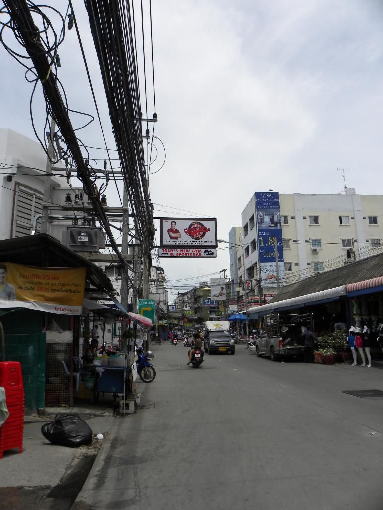 ThailandSept2012PT1245_zps46d02c8c.jpg