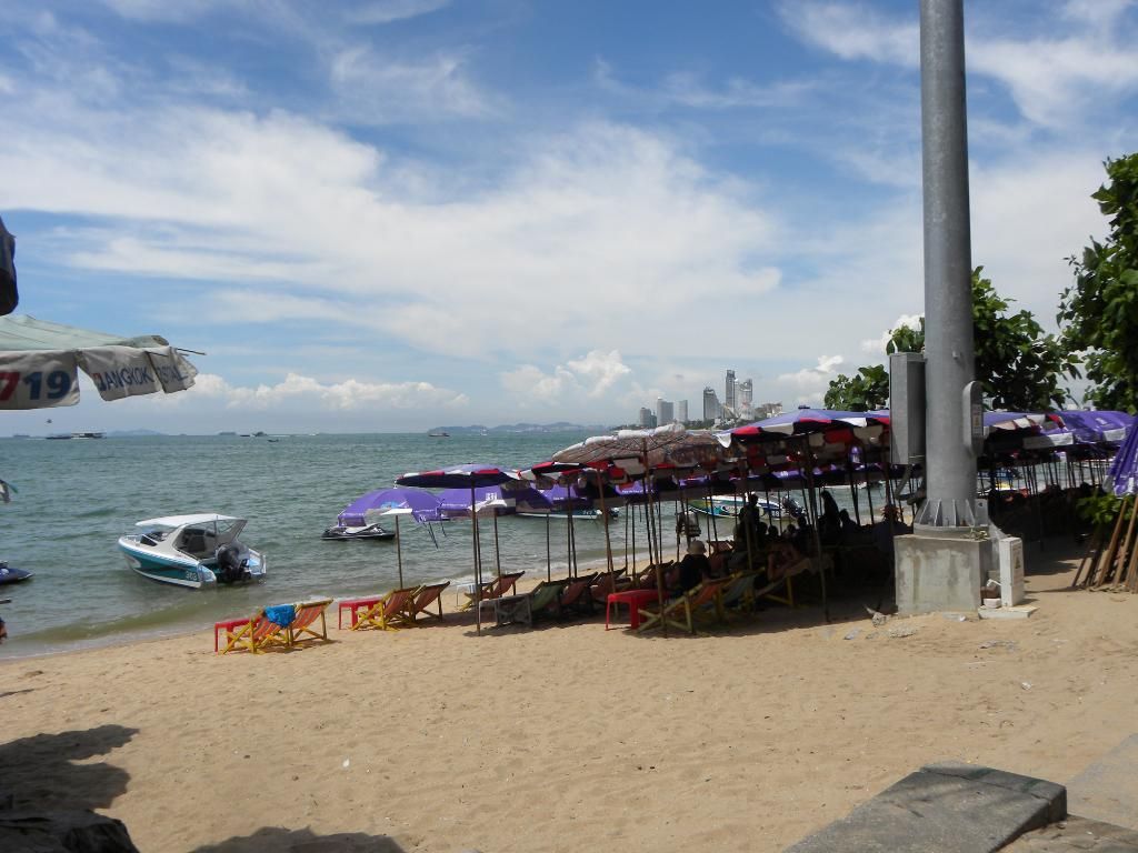ThailandSept2012PT1342_zpsd96a5dc7.jpg