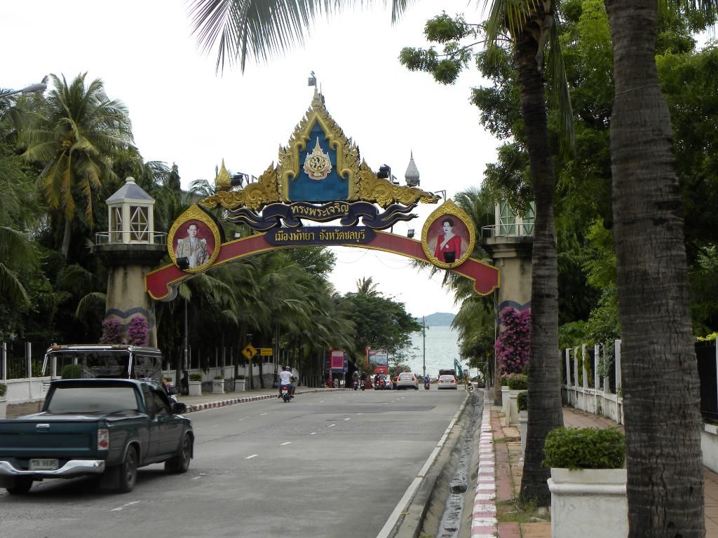 ThailandSept2012PT1386_zps3cdf2b05.jpg