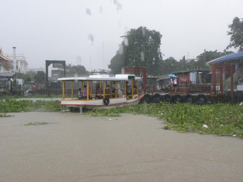 ThailandSept2012PT1680_zps155cd9e3.jpg