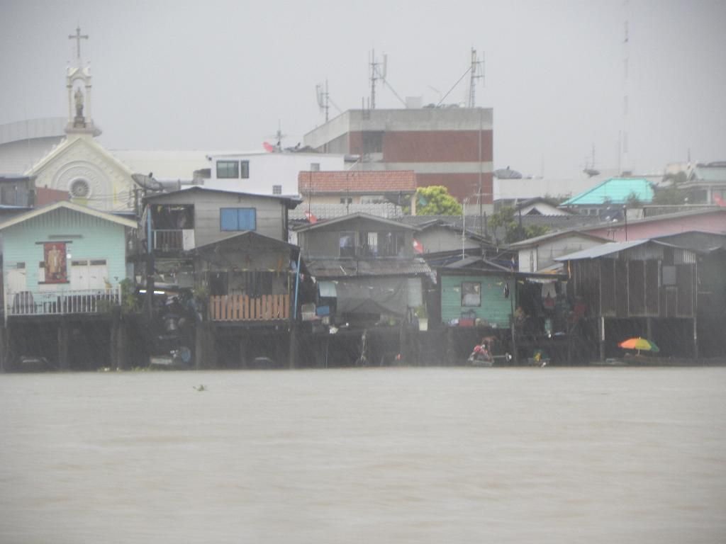 ThailandSept2012PT1689_zps27f2cc9a.jpg