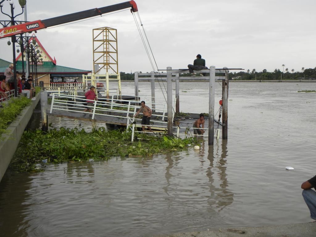 ThailandSept2012PT1770_zps97a52ff0.jpg