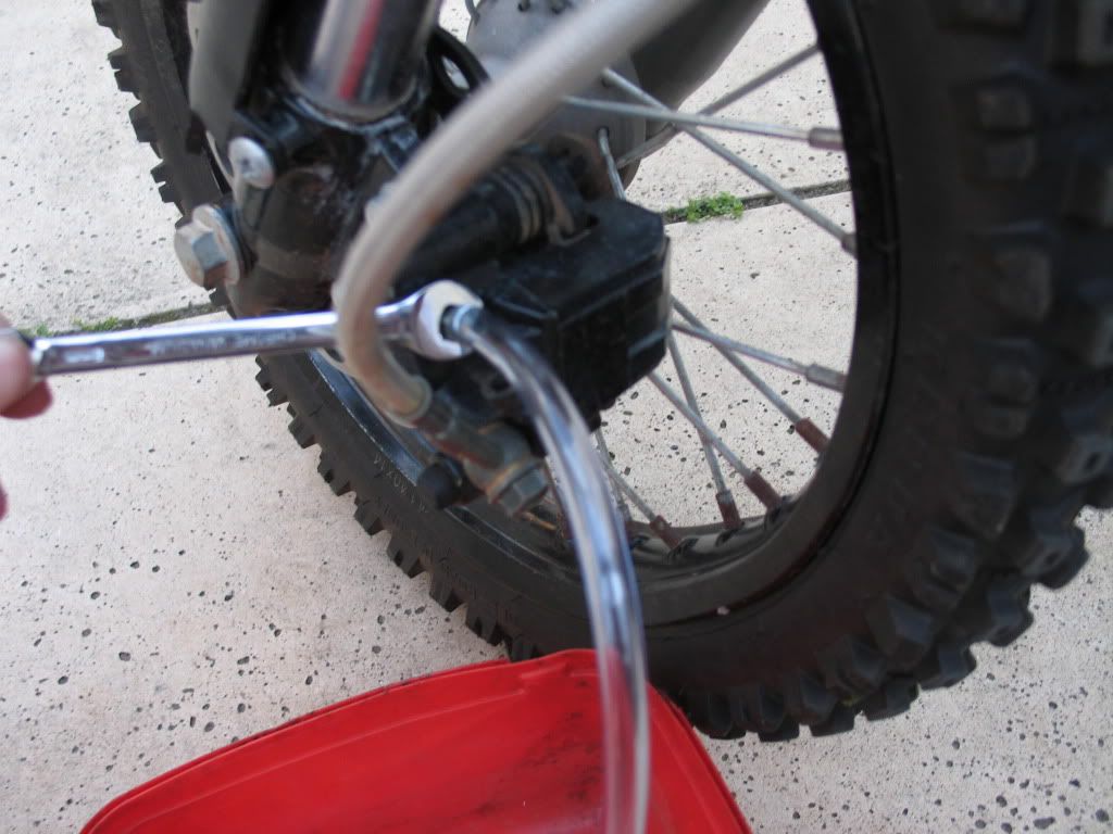 How to Bleeding the Brakes Mini Dirt Bikes & Pit Bikes Forum